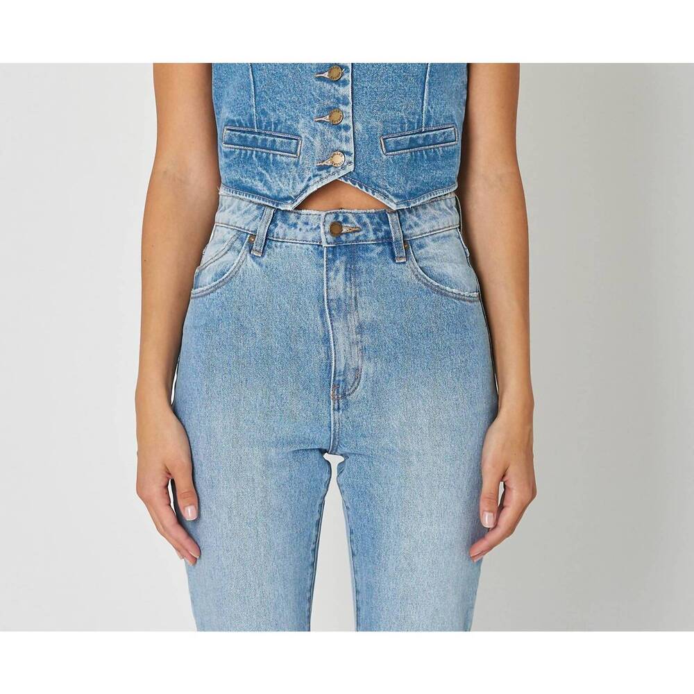 NEW ROLLA'S dallas denim vest in chloe vintage blue wash